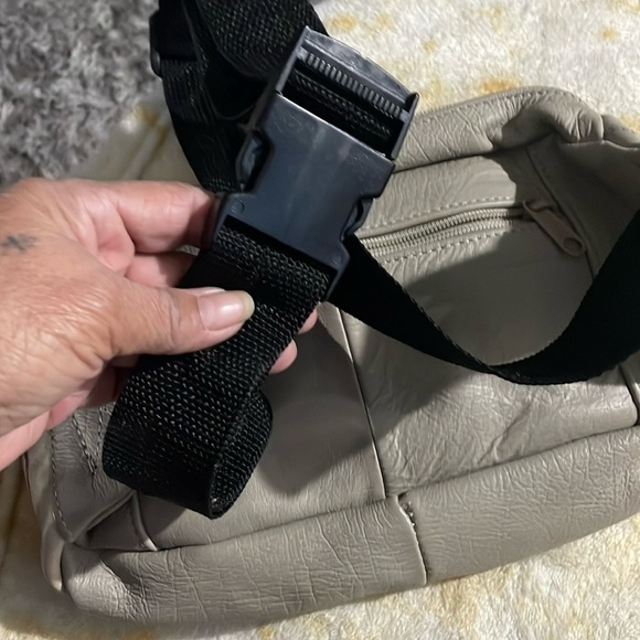 Vintage genuine western style fanny pack - Picture 6 of 11